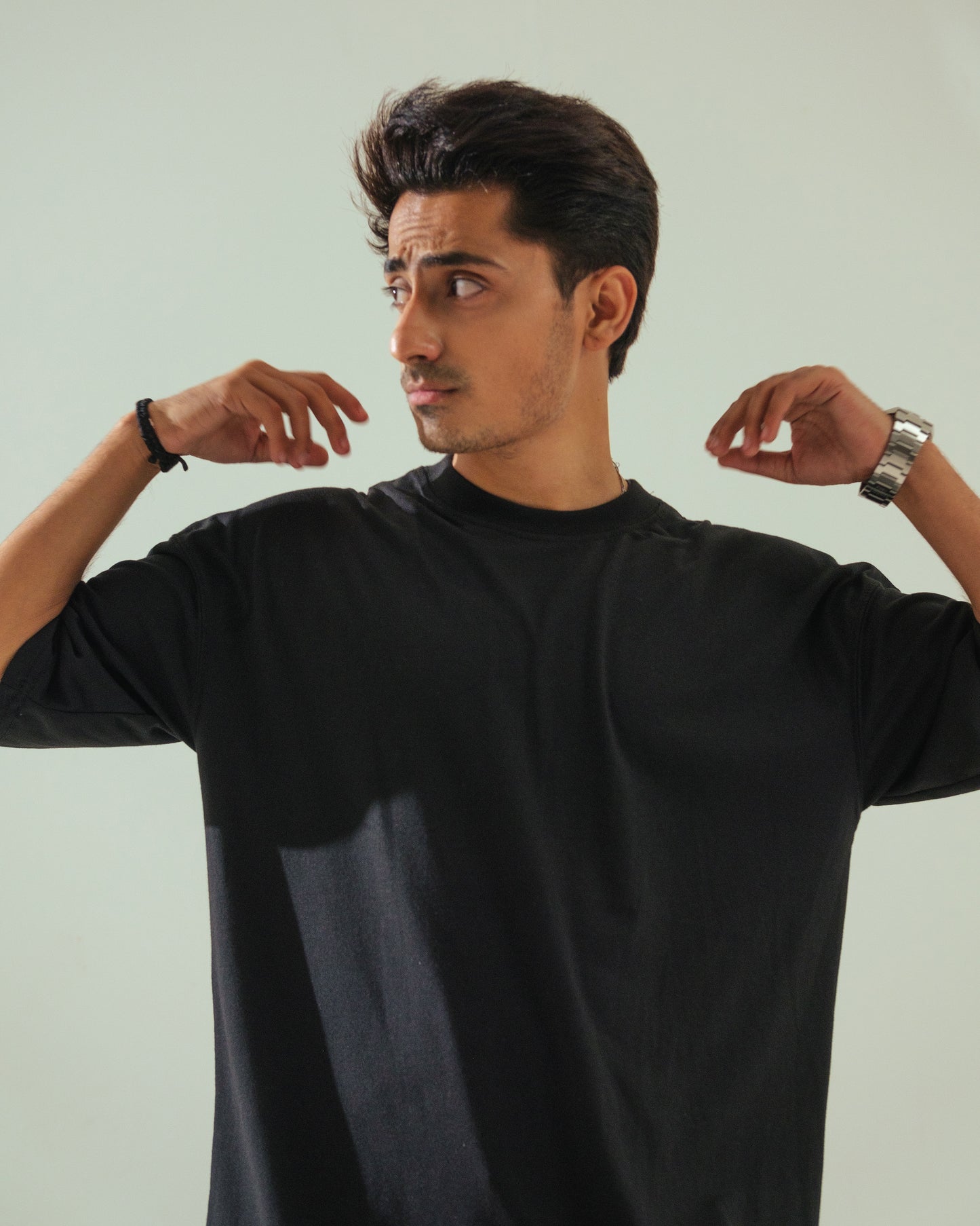 Oversized T-Shirt – Black