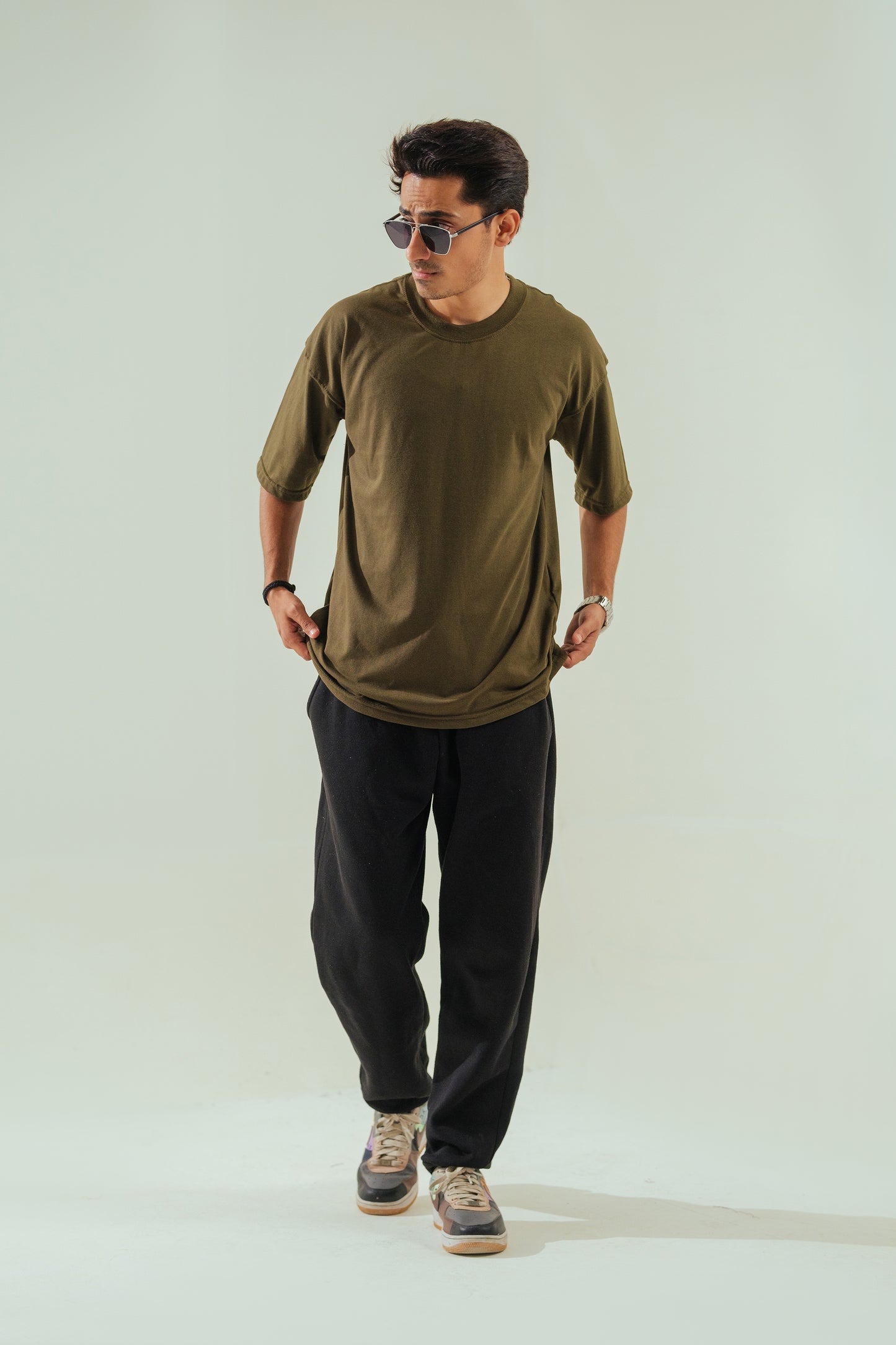Oversized T-Shirt – Olive Green