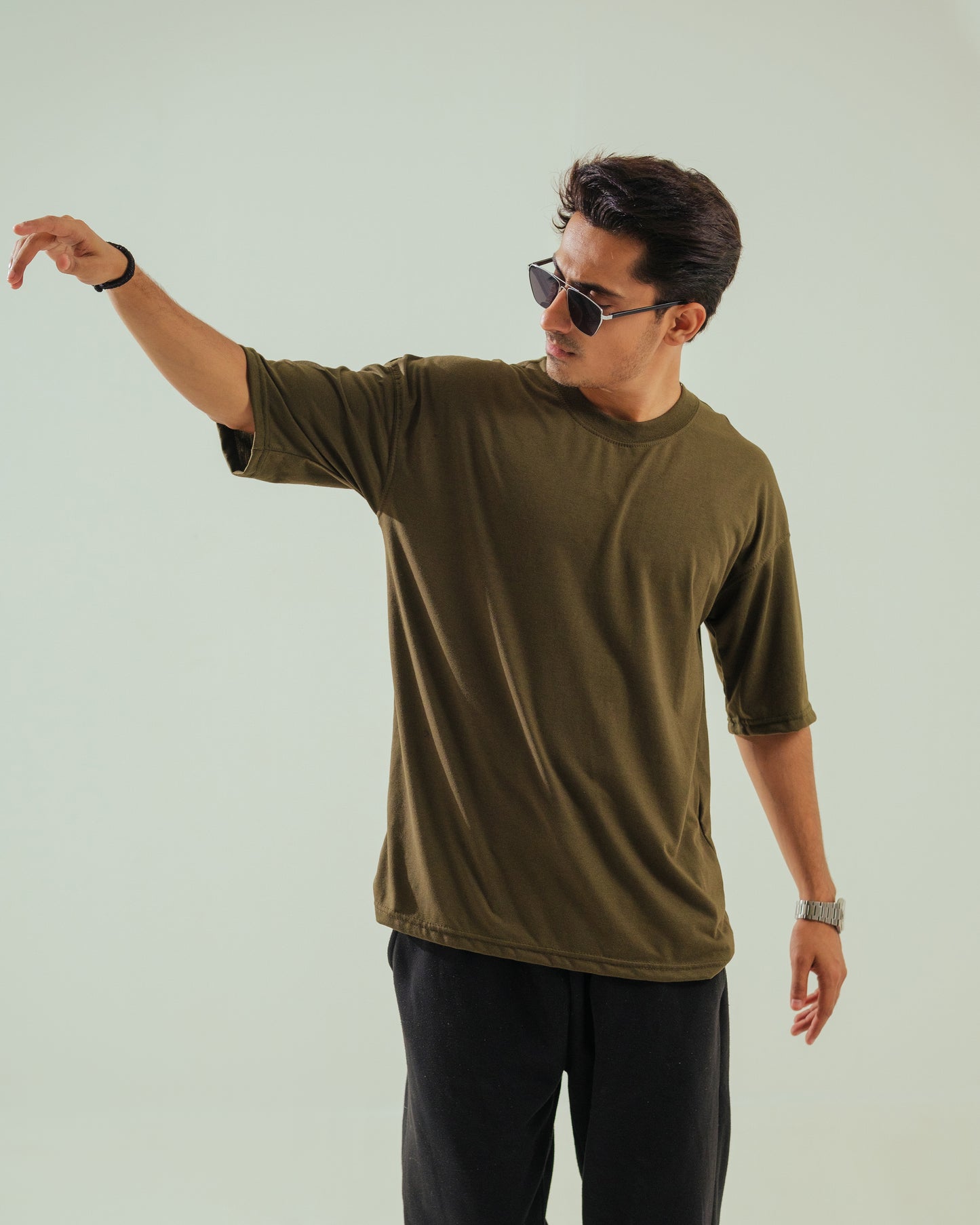 Oversized T-Shirt – Olive Green