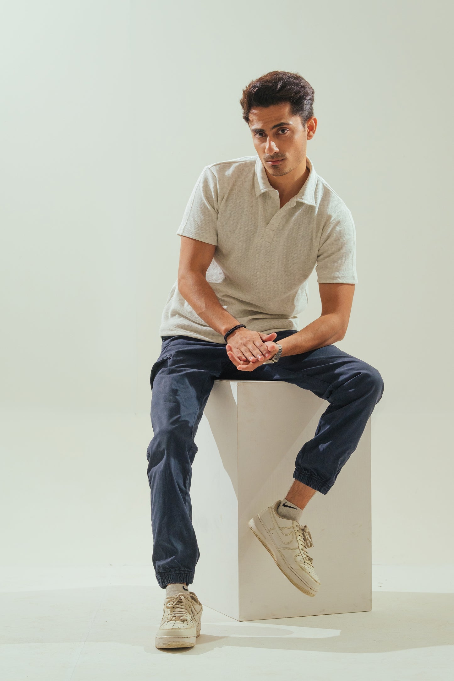Knitted Polo – Ash White